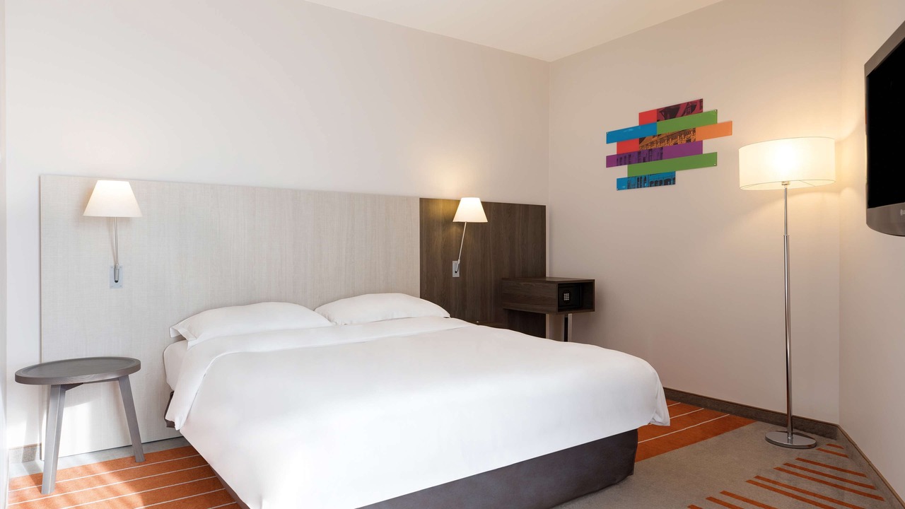 Photo of Bedroom in Hotel-de-Ville