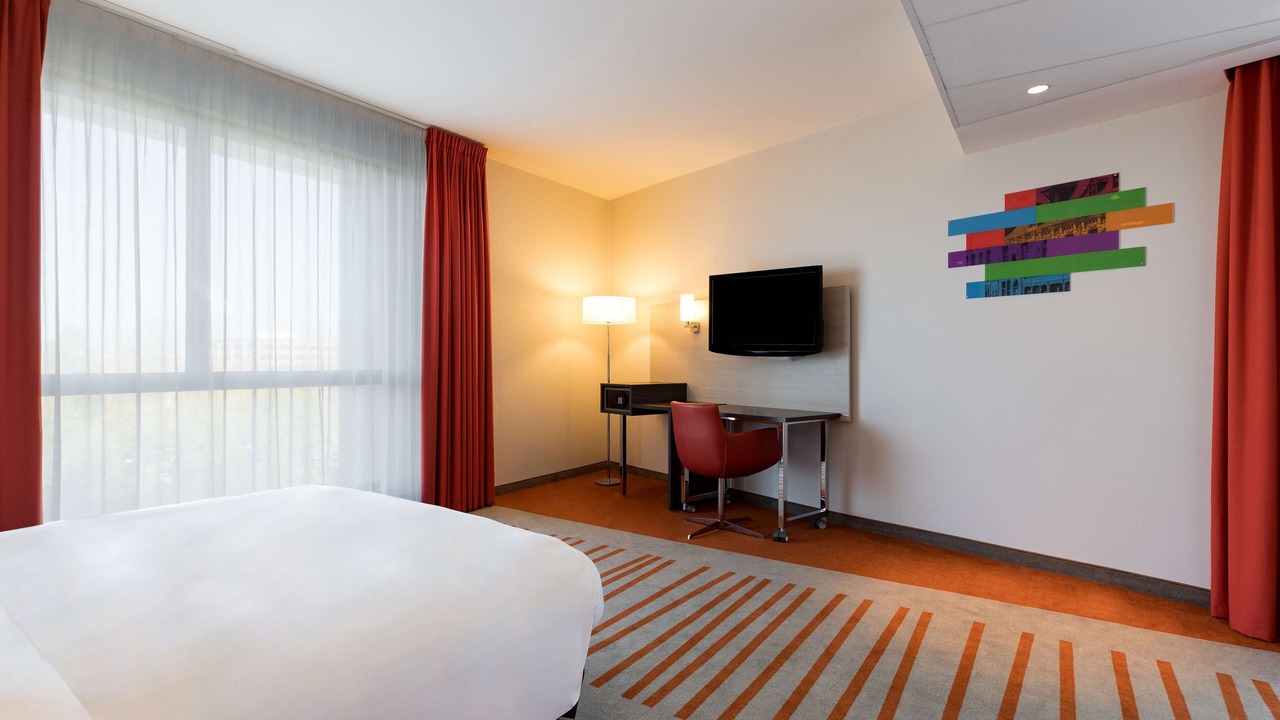 Photo of Bedroom in Hotel-de-Ville