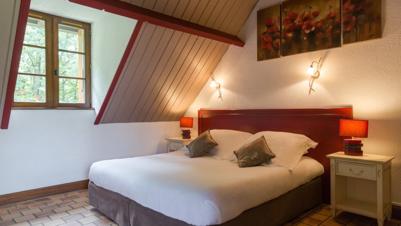 Photo of Bedroom in La Ferte-Saint-Aubin