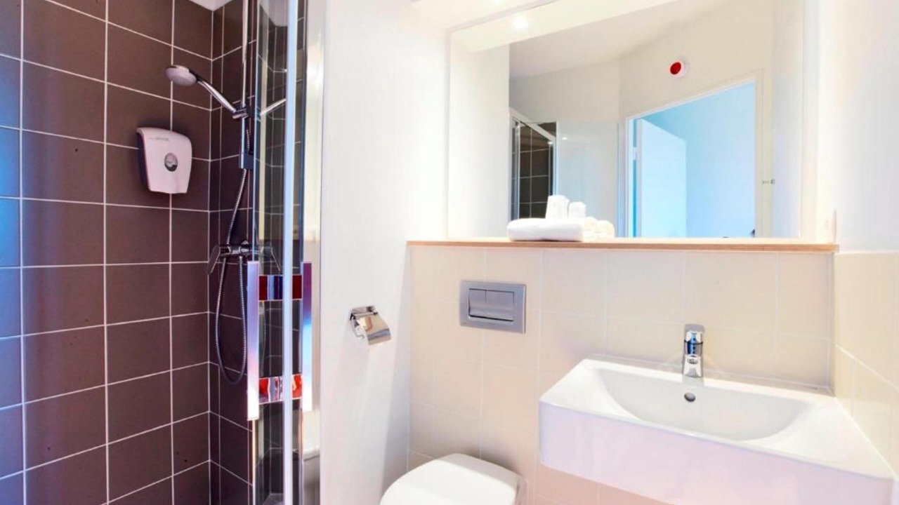 Photo of Bathroom in Saint-Contest