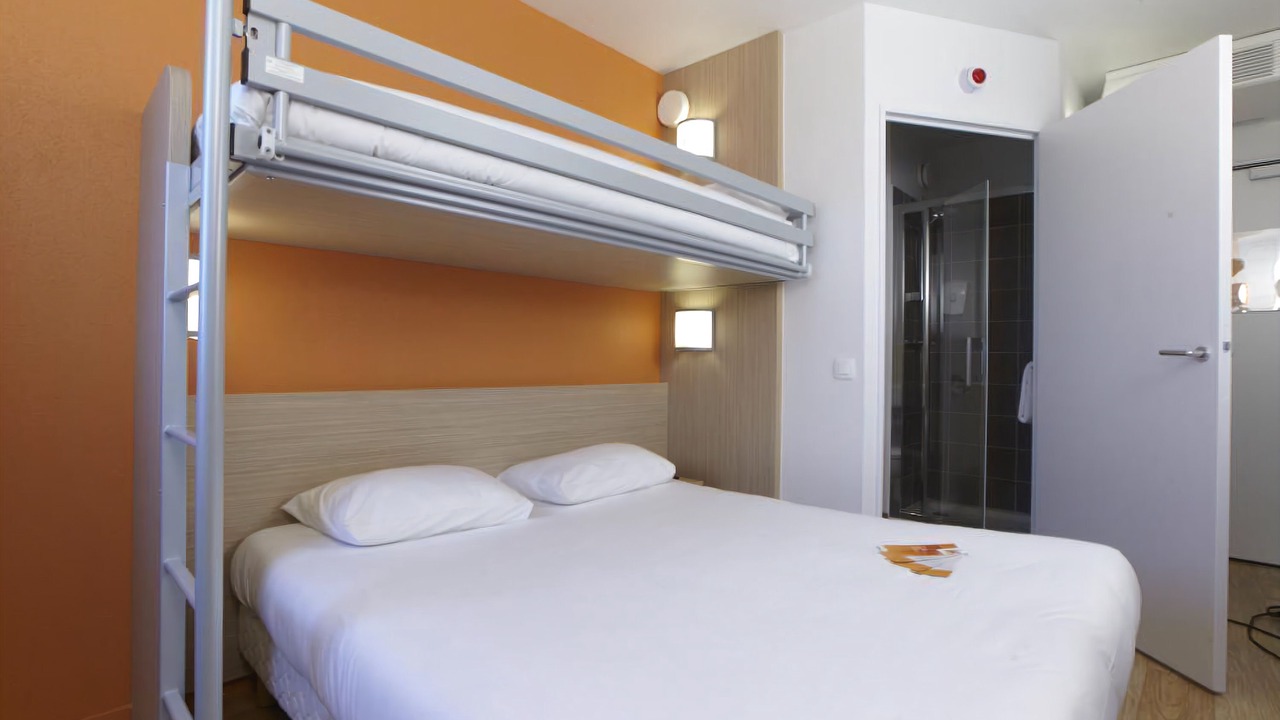 Photo of Bedroom in Saint-Contest