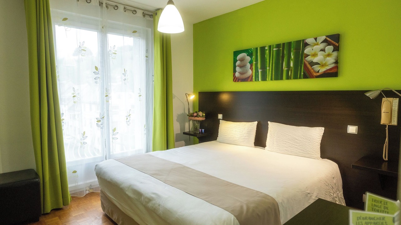 Photo of Bedroom in Saint-Geniez-d'Olt