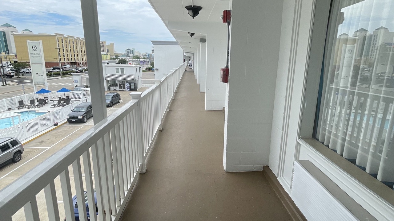 Photo of Patio Balcony in Northeast Virginia Beach