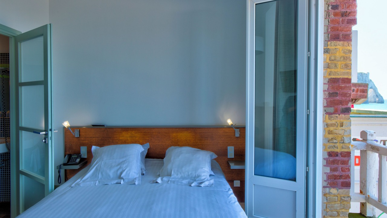 Photo of Others in Etretat