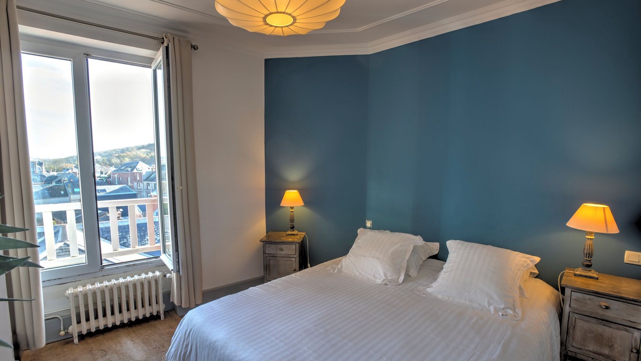 Photo of Others in Etretat