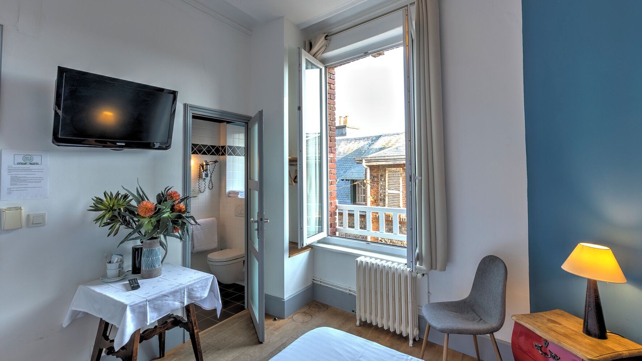 Photo of Others in Etretat