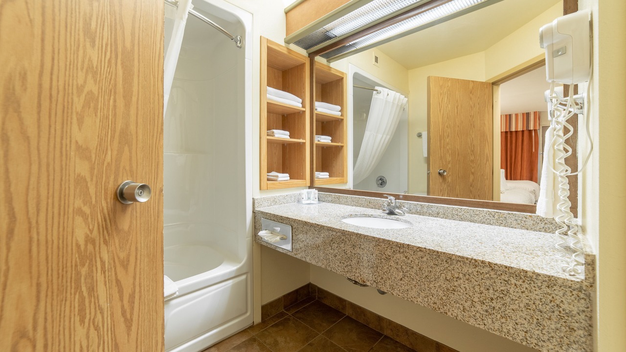 Photo of Bathroom in Winkler