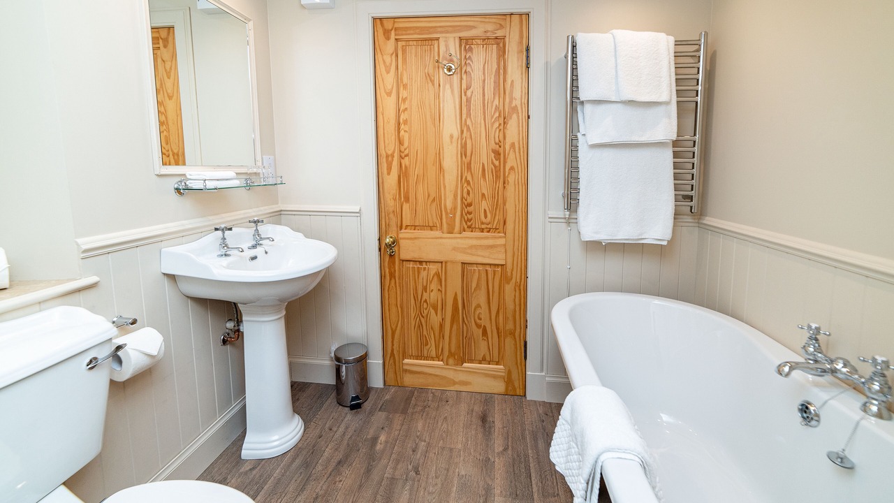 Photo of Bathroom in Breakish