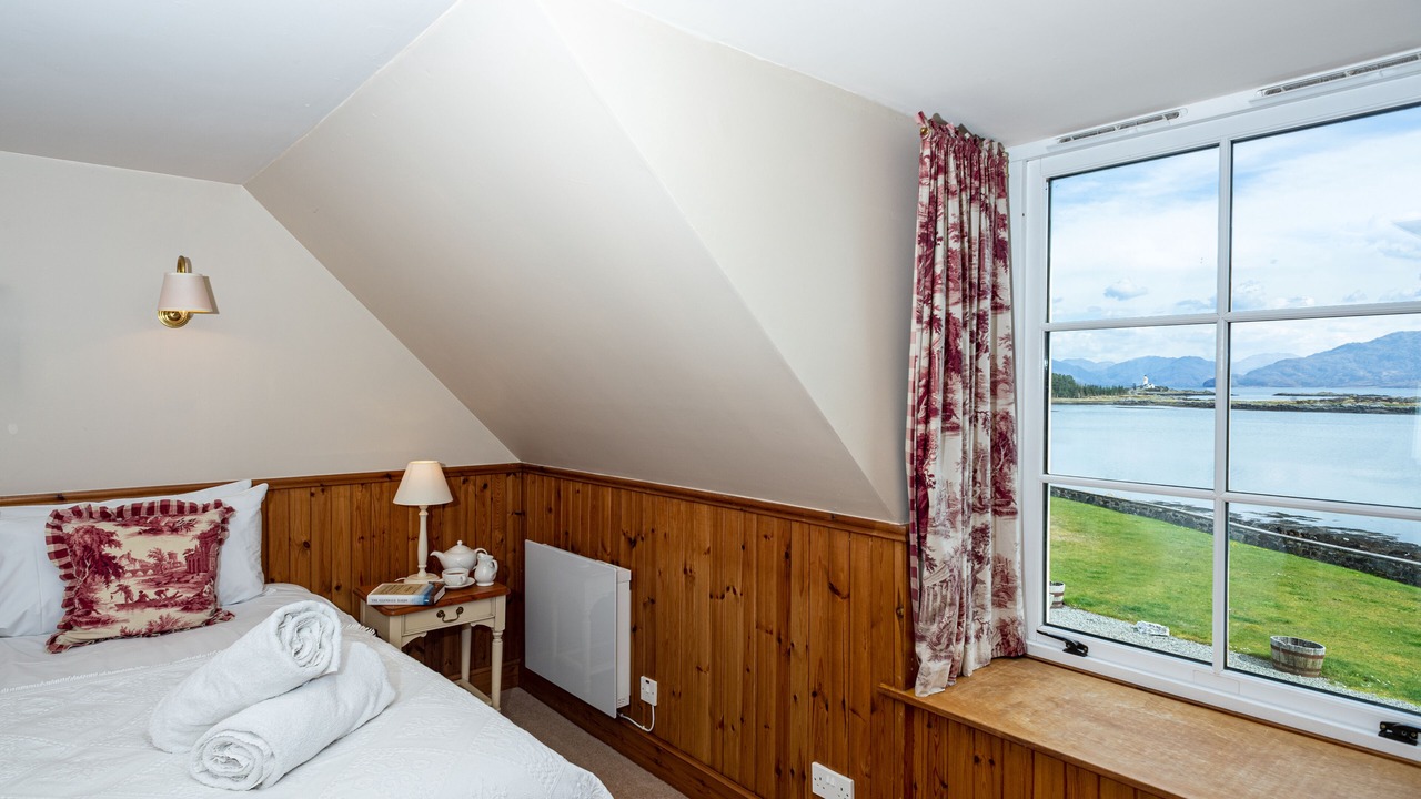 Photo of Others in Breakish