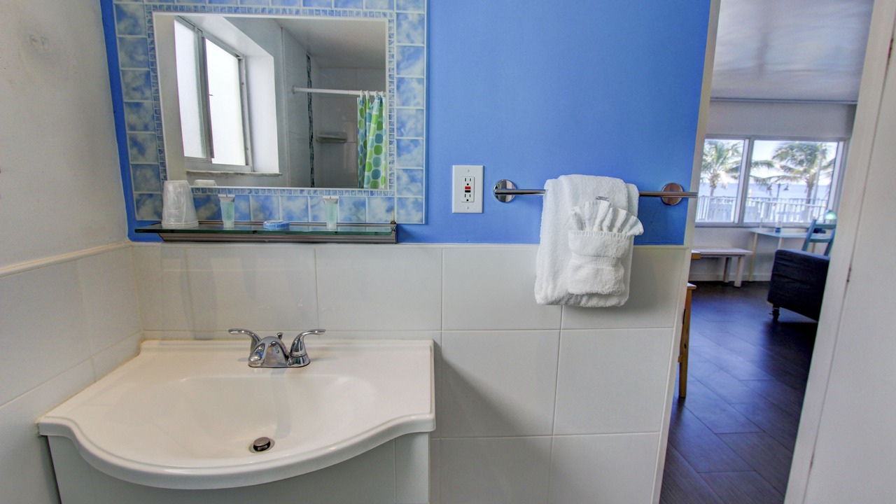 Photo of Bathroom in Central Beach