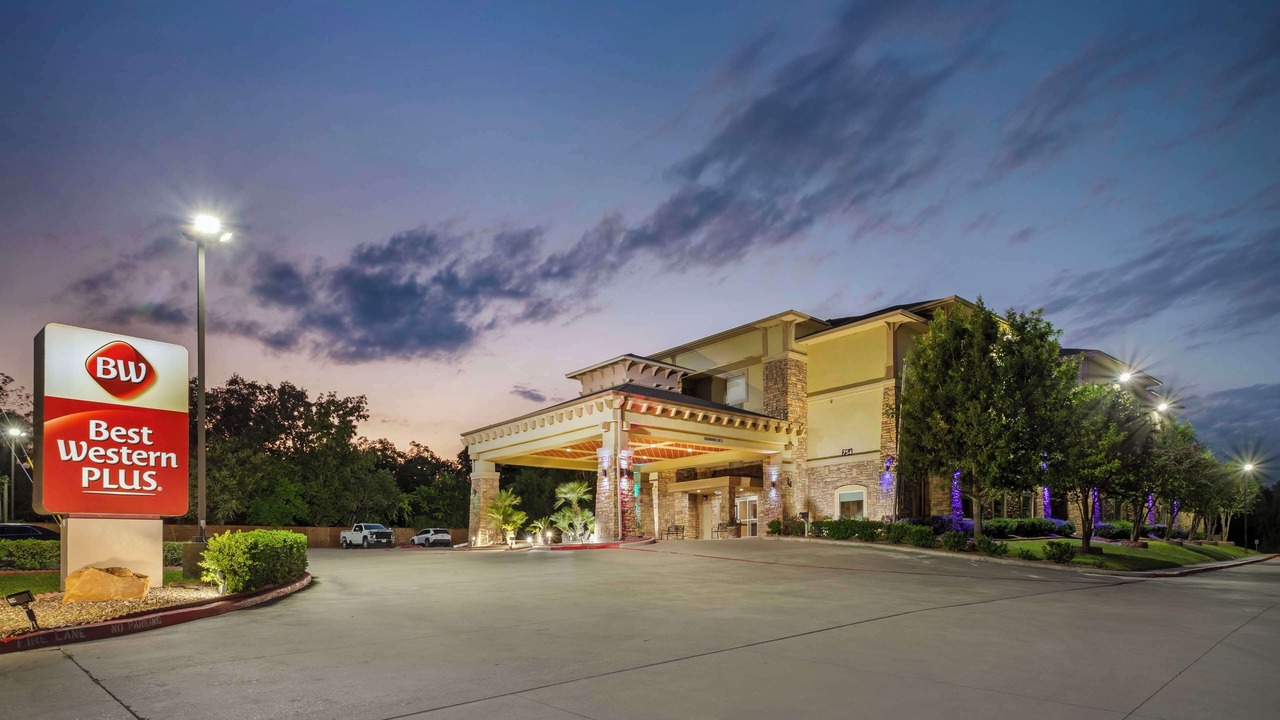 Photo of Outdoor in Goliad