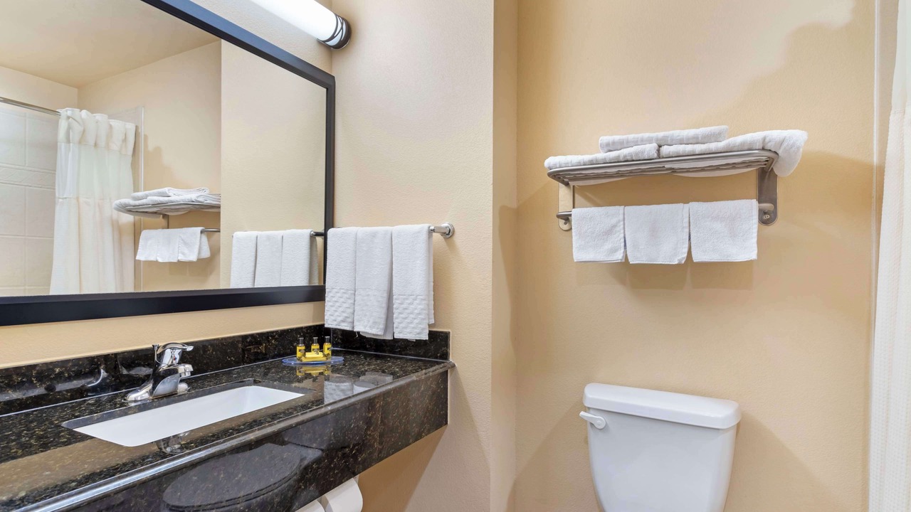 Photo of Bathroom in Goliad