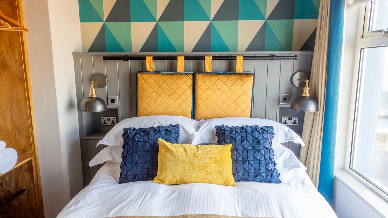 Photo of Others in Downderry