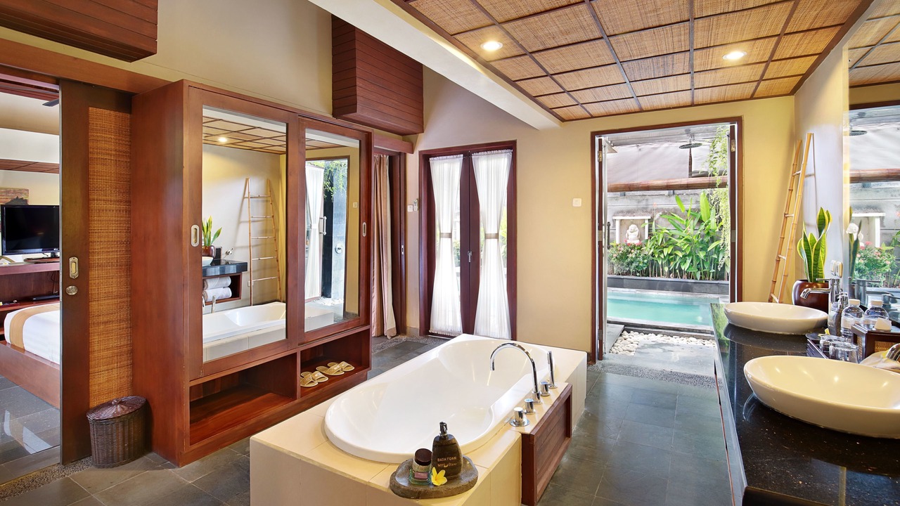 Photo of Others in Sunset Road