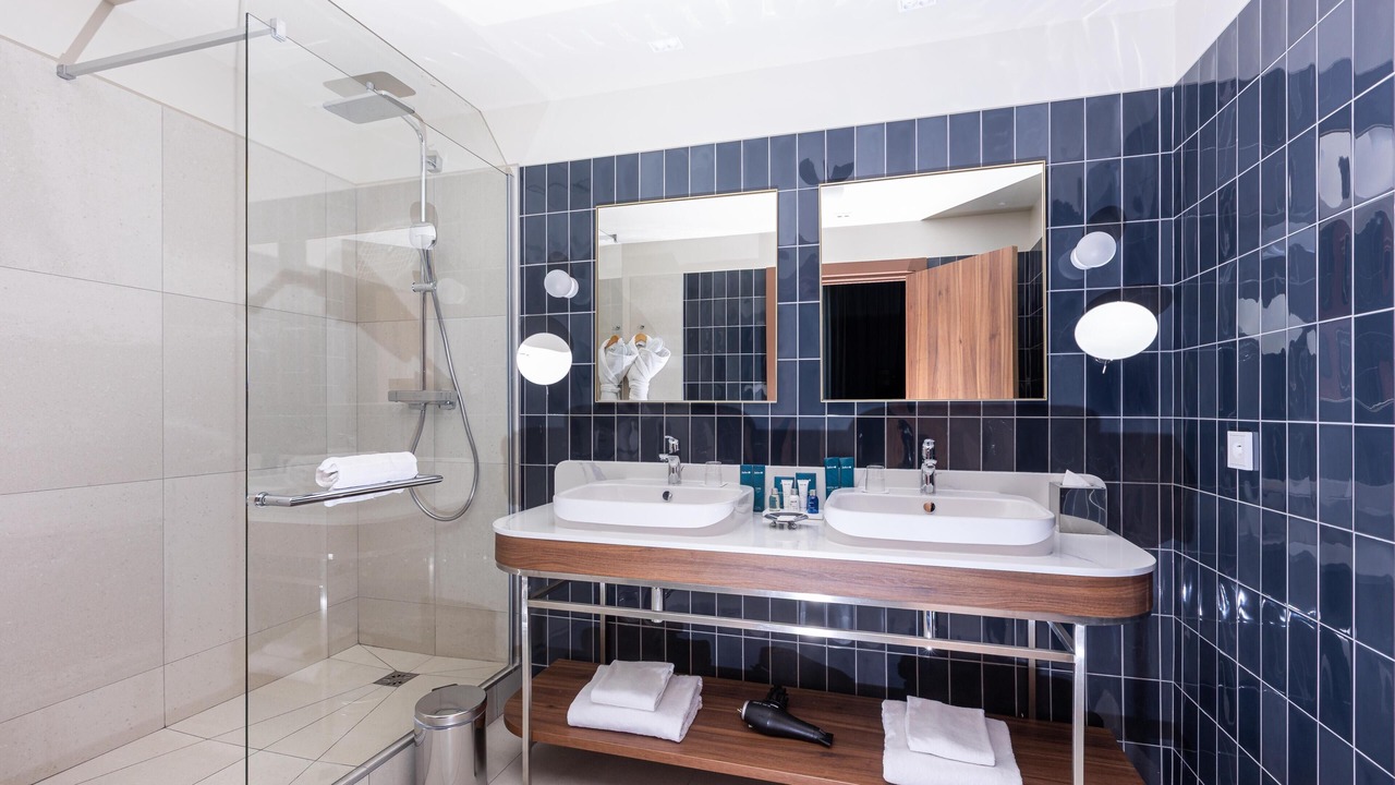 Photo of Bathroom in Quartier Bretagne