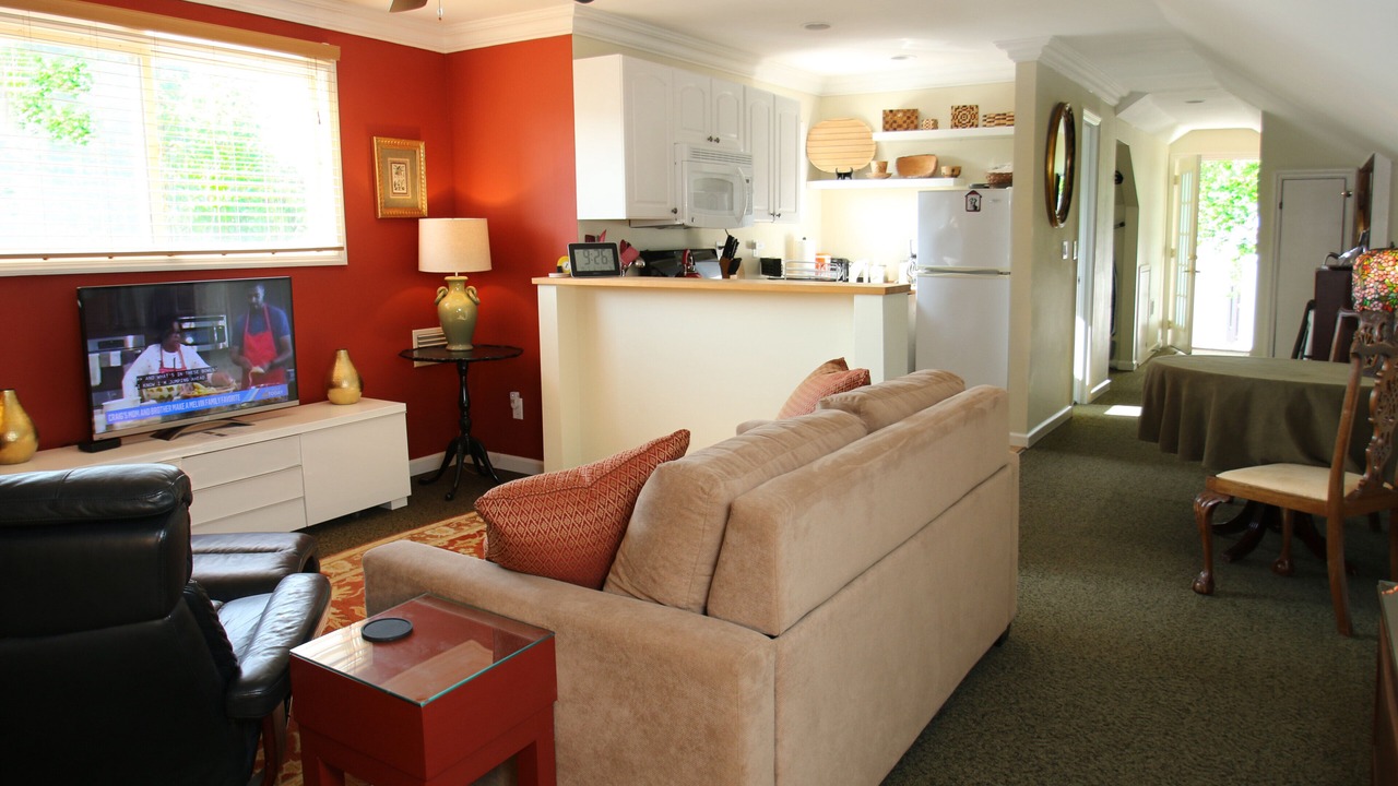 Photo of Others in Thomas Square