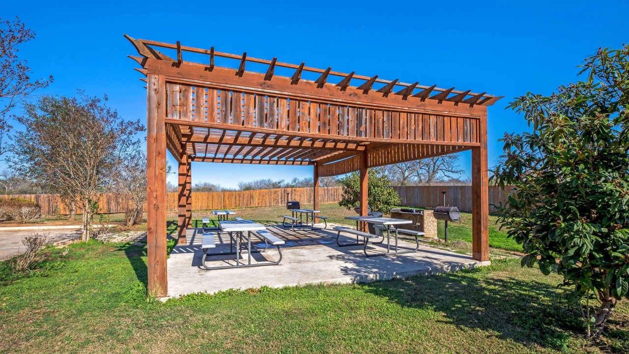 Photo of Outdoor in Floresville
