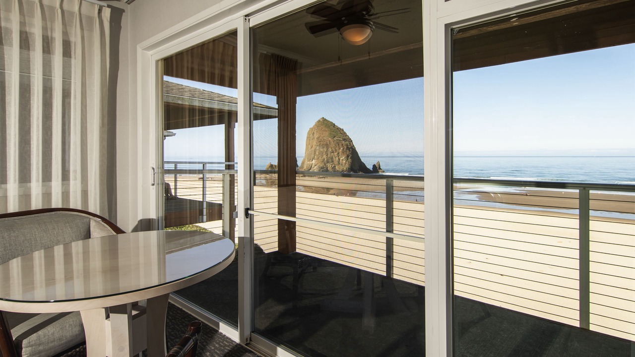 Photo of Patio Balcony in Downtown Cannon Beach