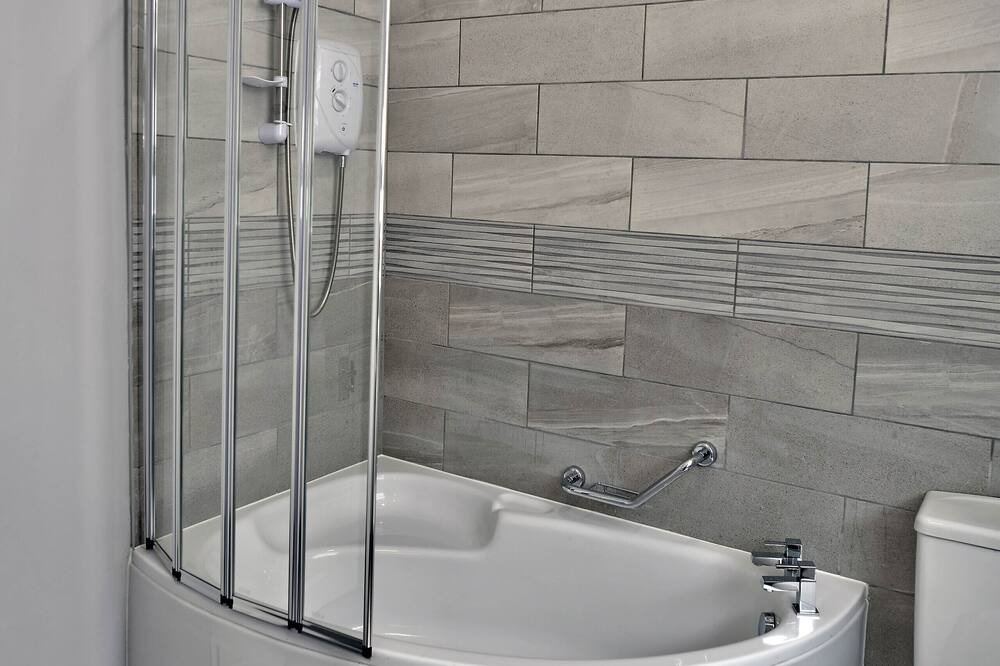 Photo of Bathroom in Thrapston