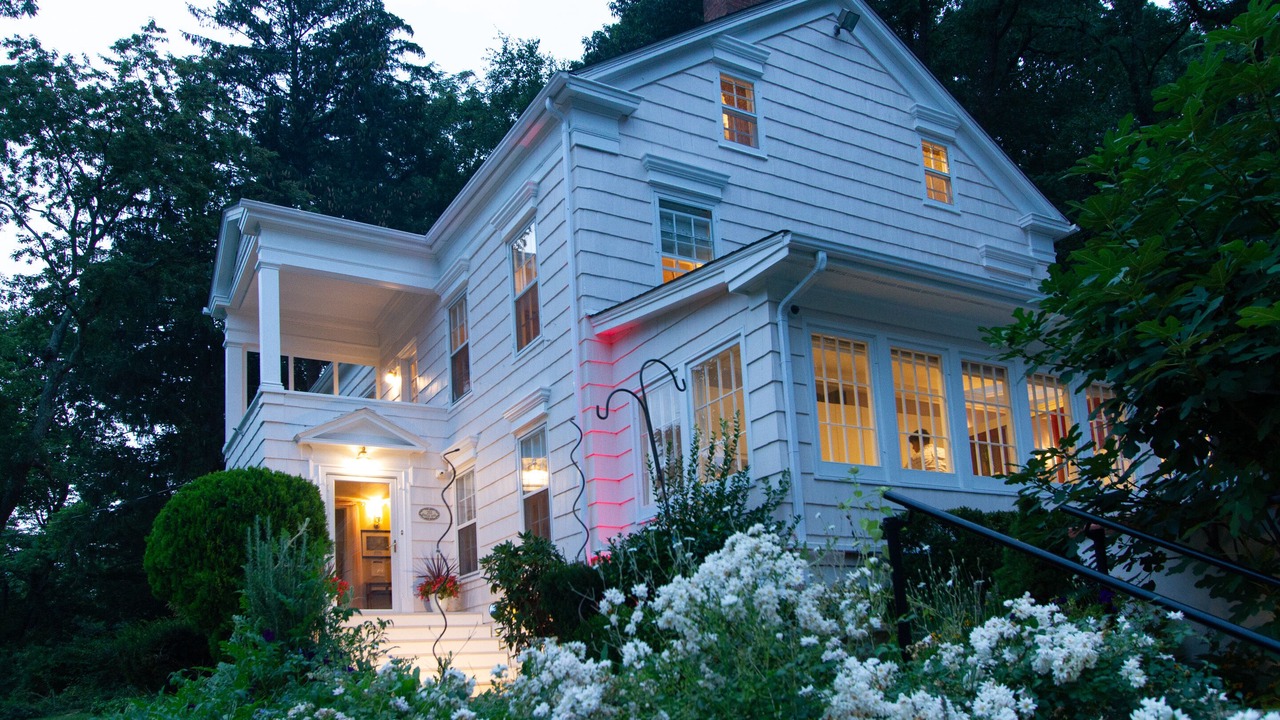 Photo of Outdoor in Cold Spring Harbor