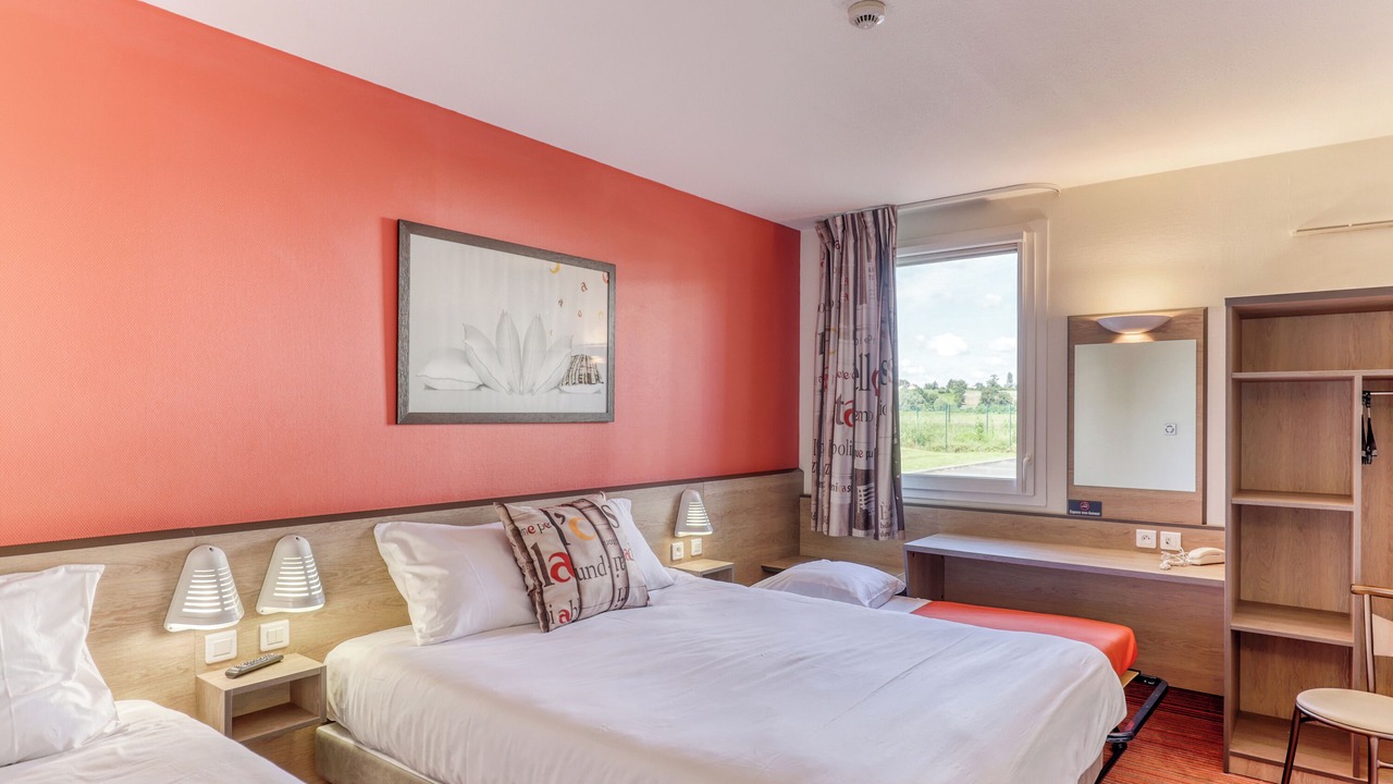 Photo of Bedroom in Poitiers