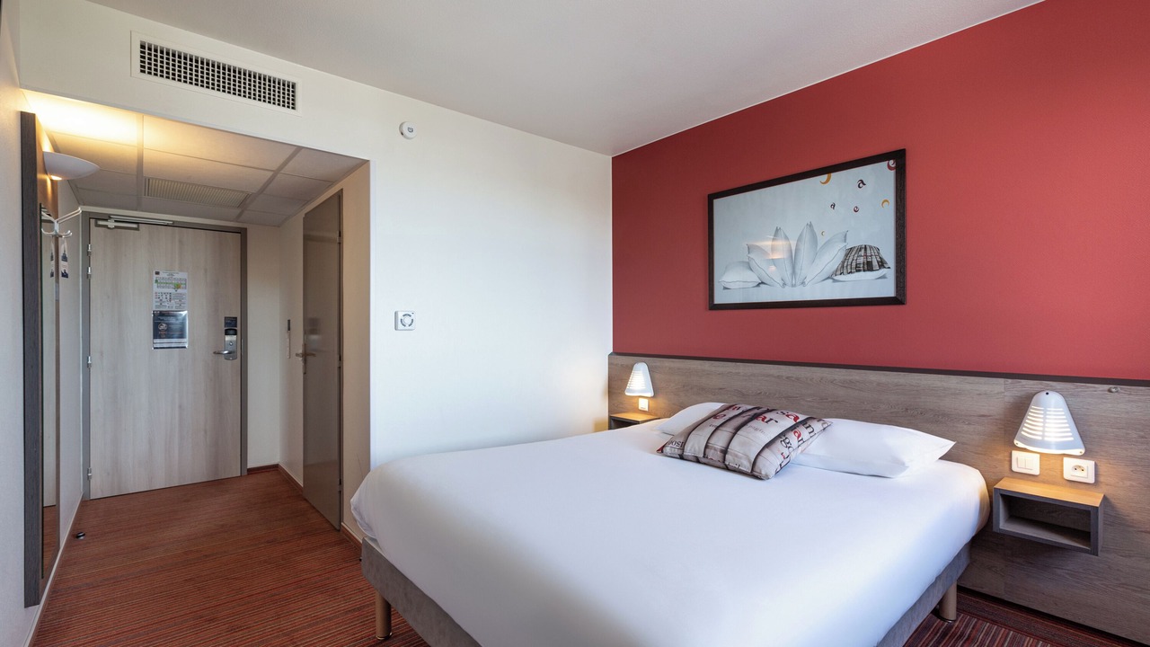 Photo of Bedroom in Poitiers