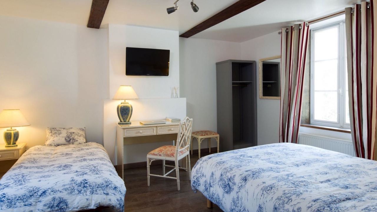 Photo of Bedroom in Givet
