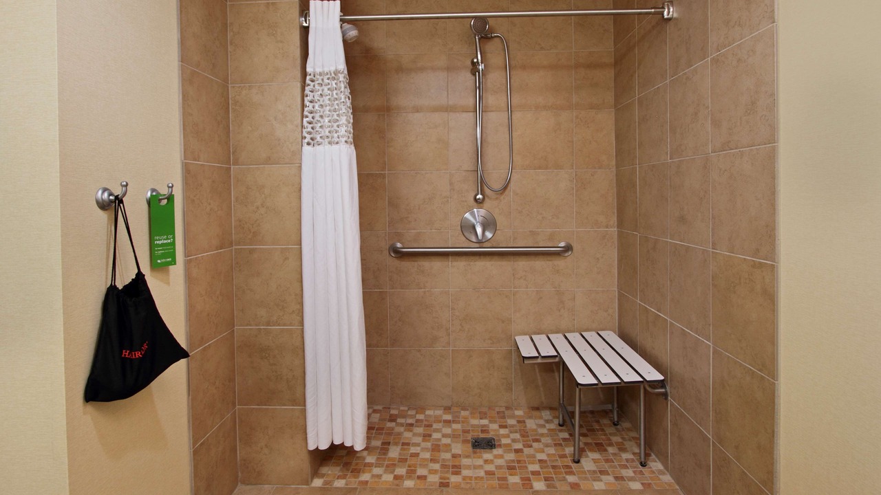 Photo of Bathroom in Beeville