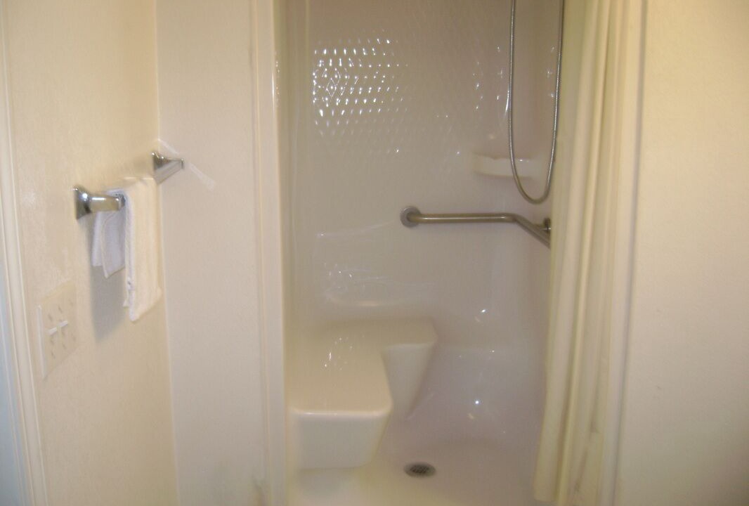 Photo of Others in Latonia