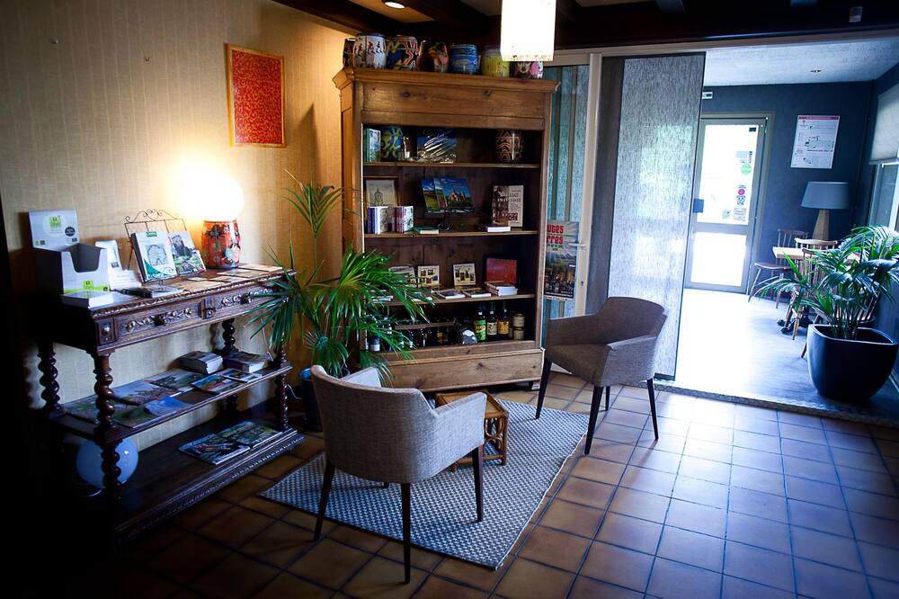 Photo of Others in Neuveglise-sur-Truyere