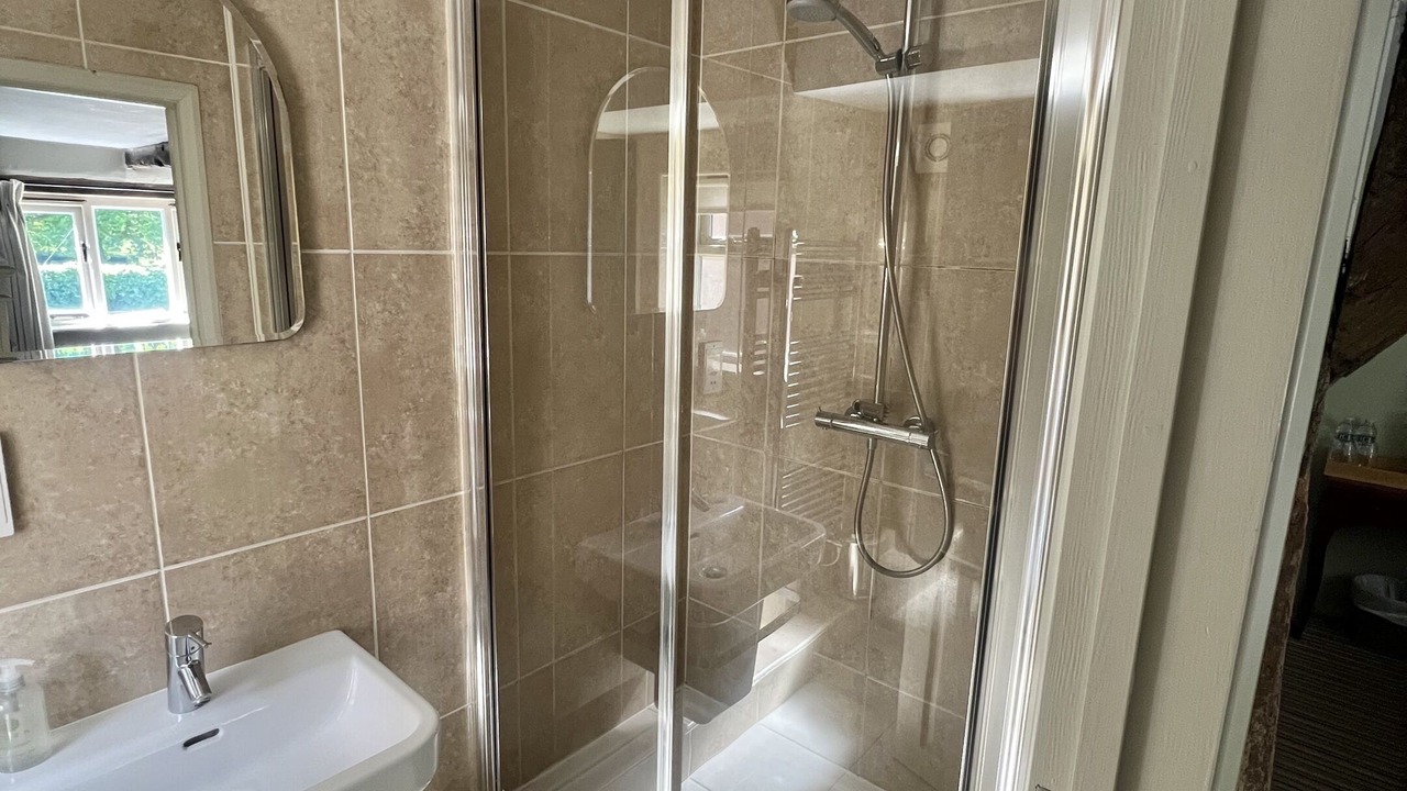Photo of Bathroom in Weston Longville