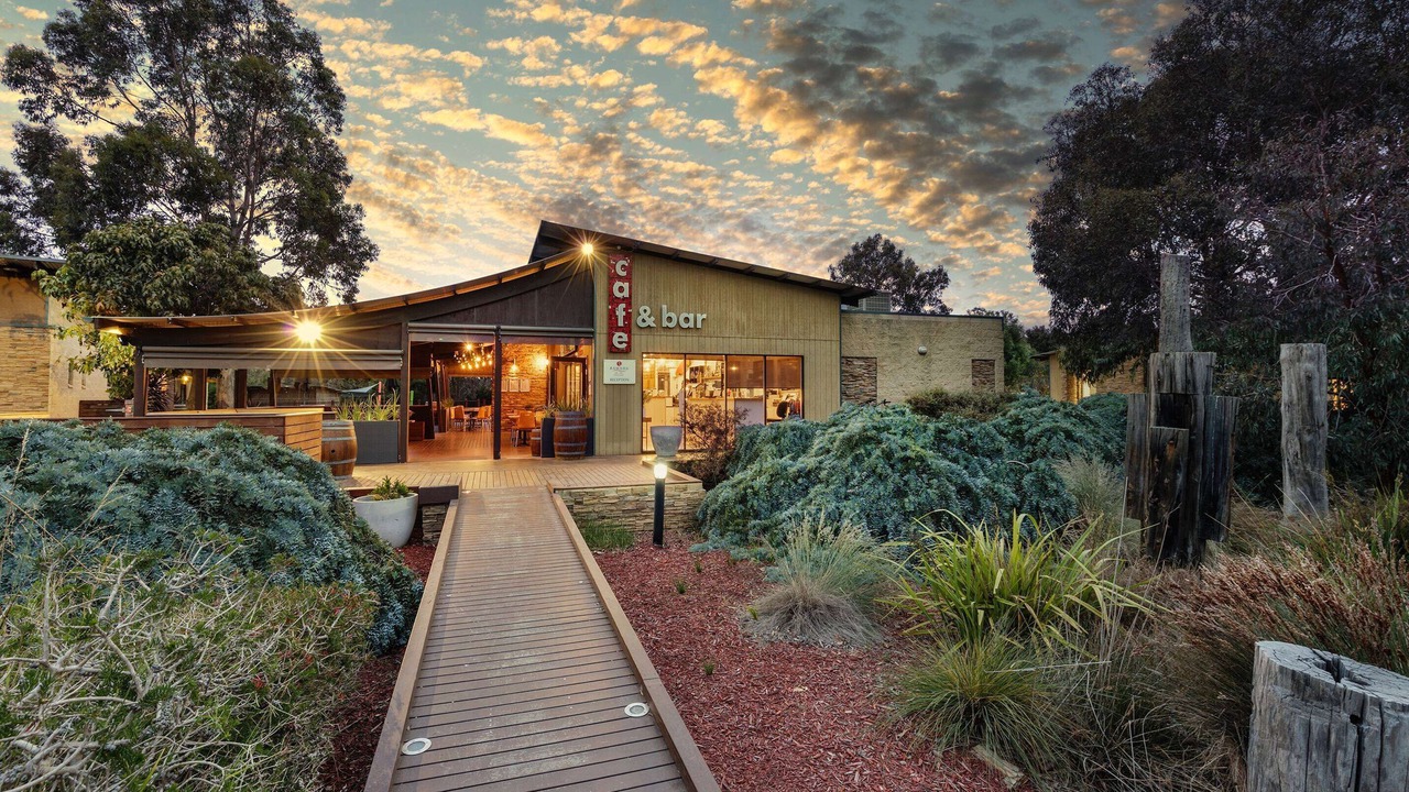 Photo of Others in Cowes