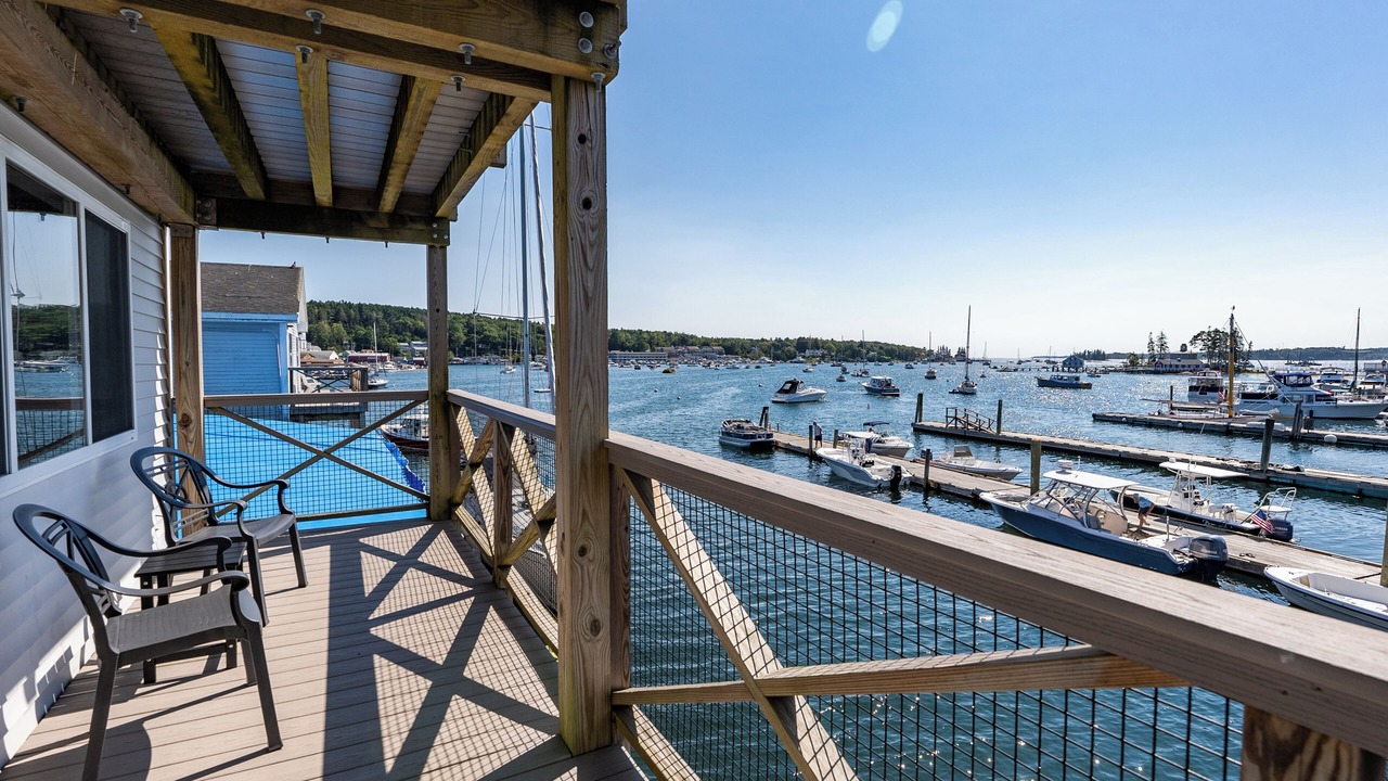 Photo of Patio Balcony in Boothbay Harbor