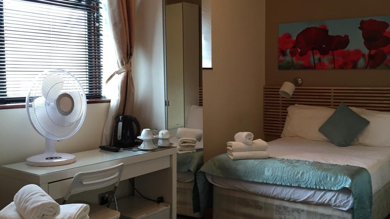 Photo of Bedroom in Shadwell