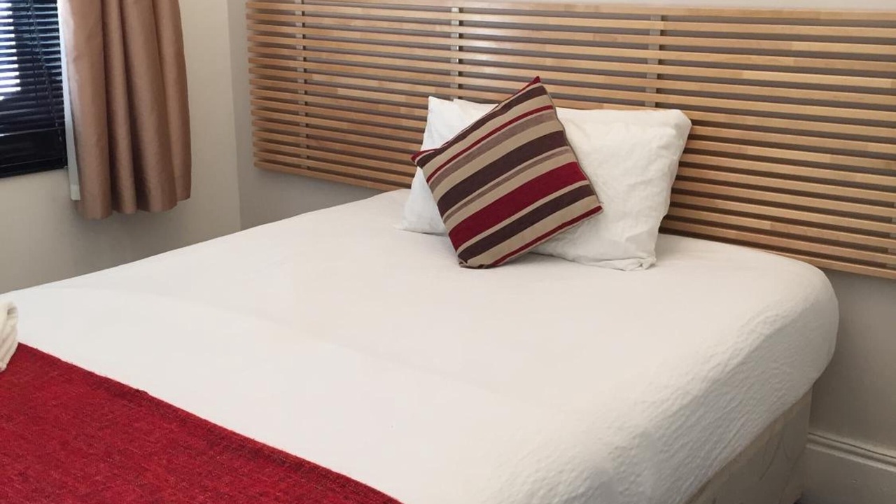 Photo of Bedroom in Shadwell