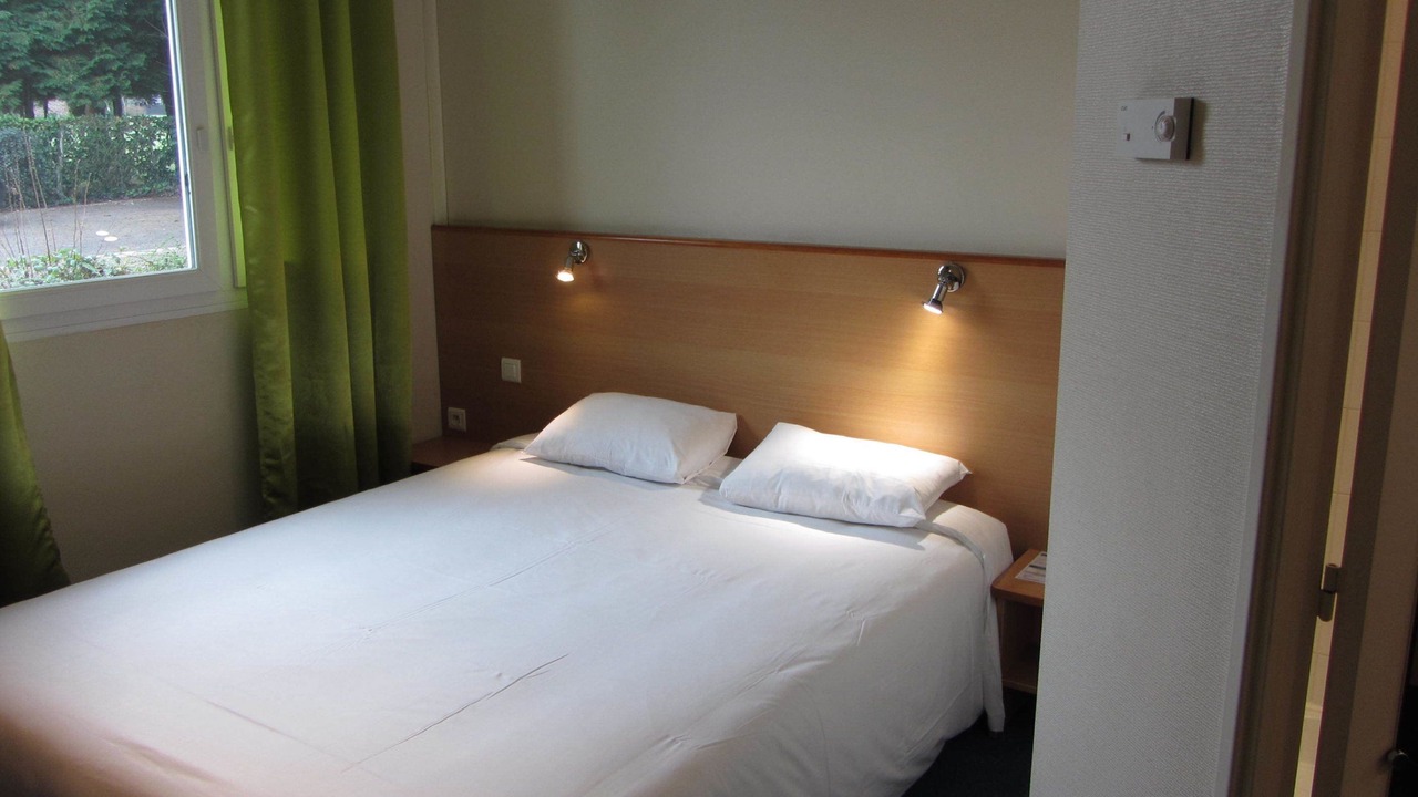 Photo of Bedroom in Gournay-en-Bray