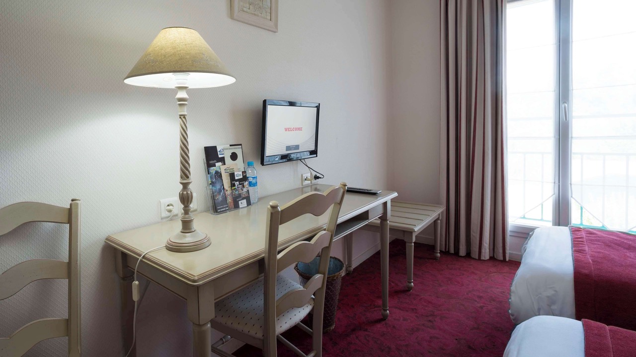 Photo of Bedroom in Nogent-le-Rotrou