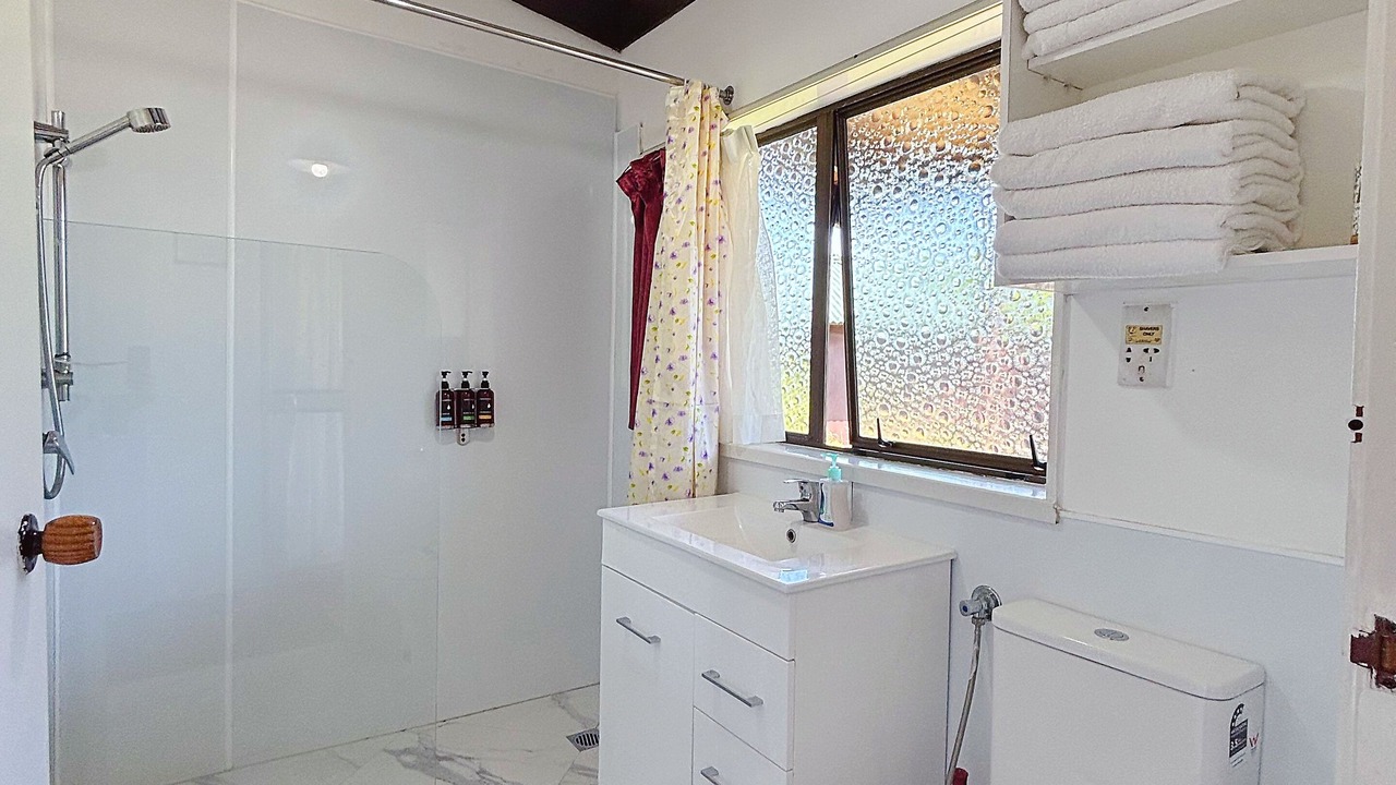 Photo of Bathroom in Papatoetoe