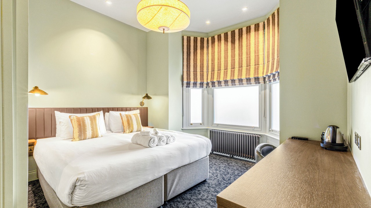 Photo of Bedroom in Clapham