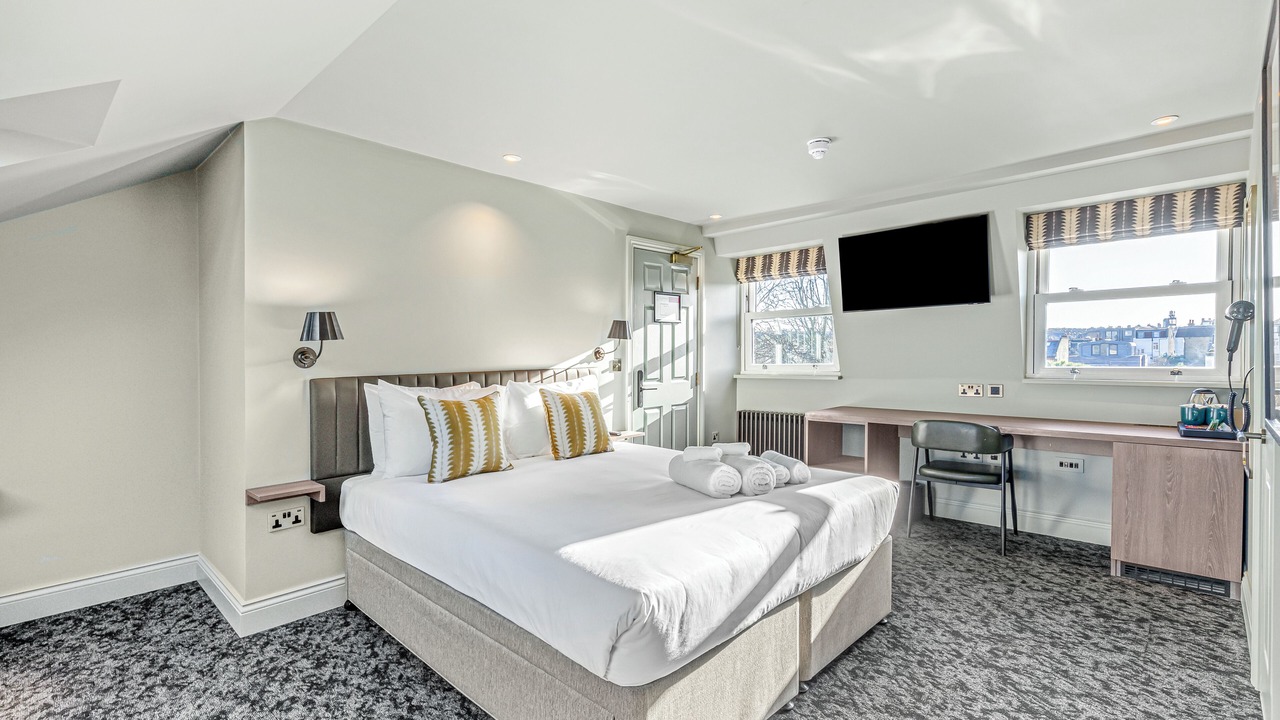 Photo of Bedroom in Clapham