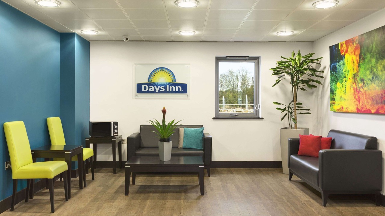 Photo of Others in Cobham