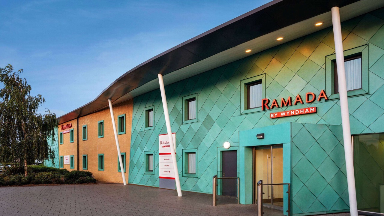 Photo of Outdoor in Cobham