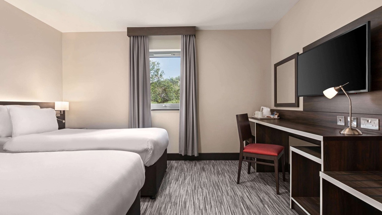 Photo of Bedroom in Cobham