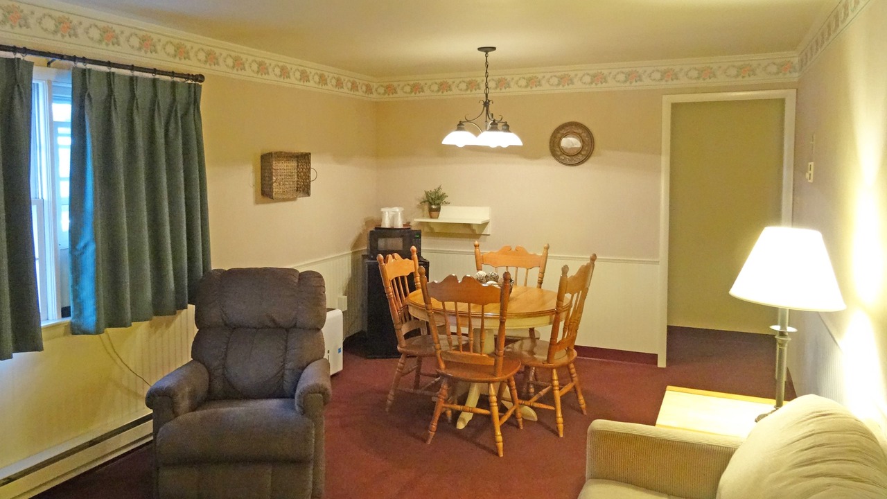 Photo of Others in Bird In Hand