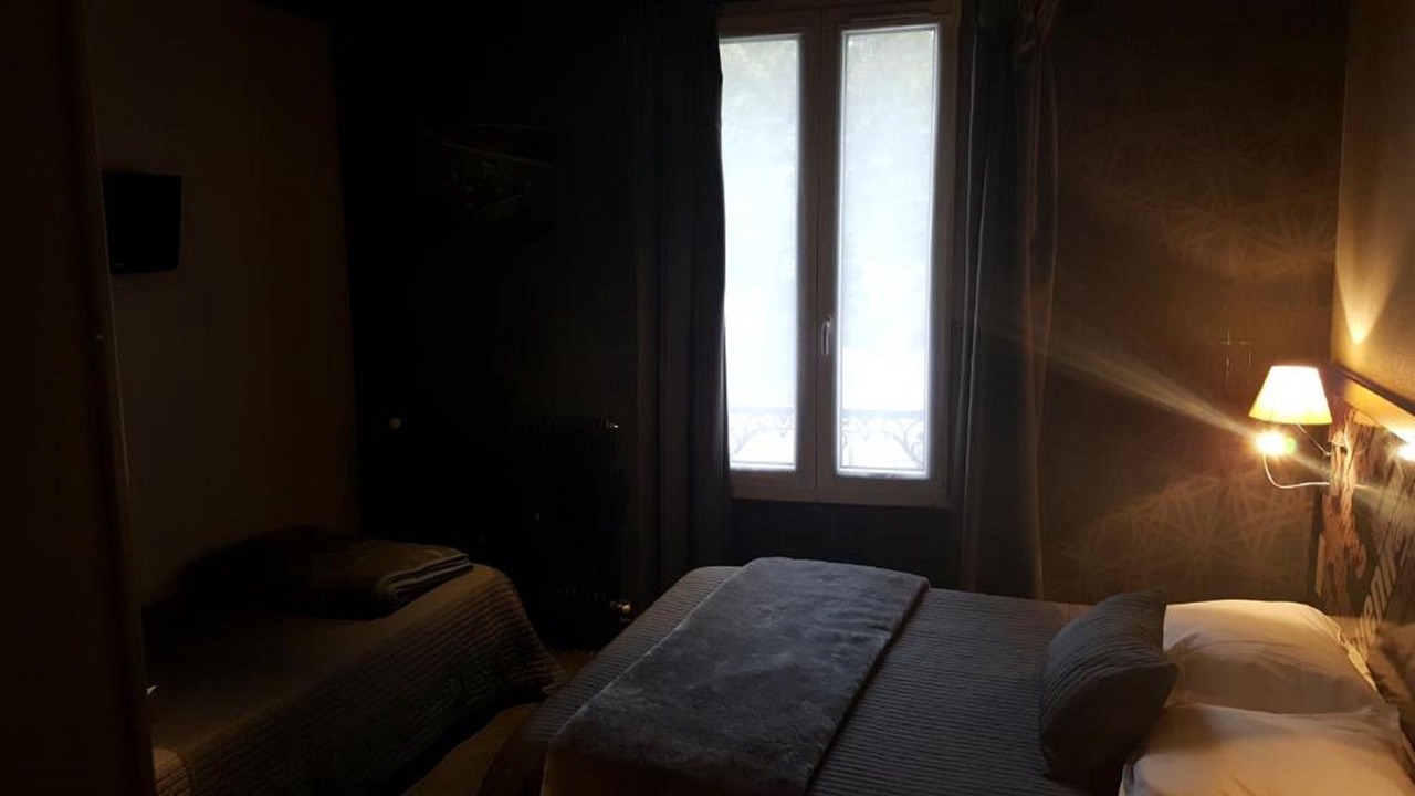 Photo of Bathroom in Les Puces de Saint-Ouen