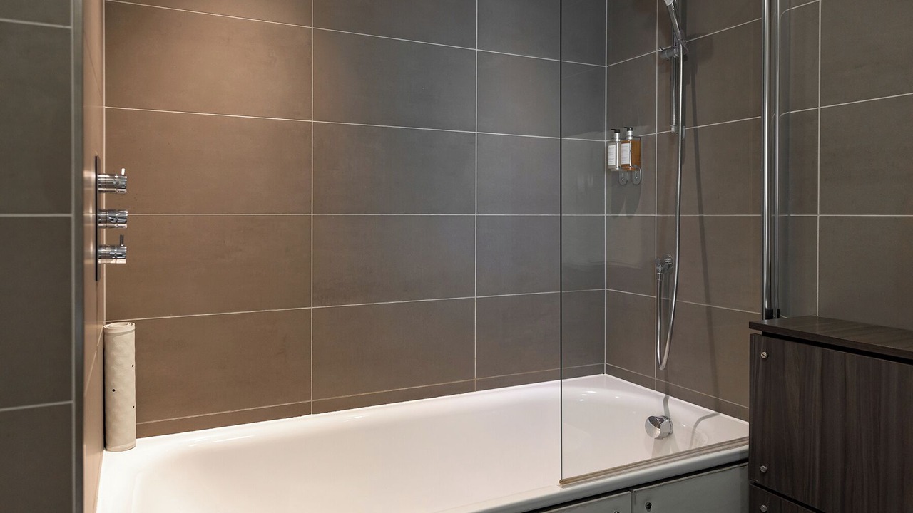 Photo of Bathroom in Ealing