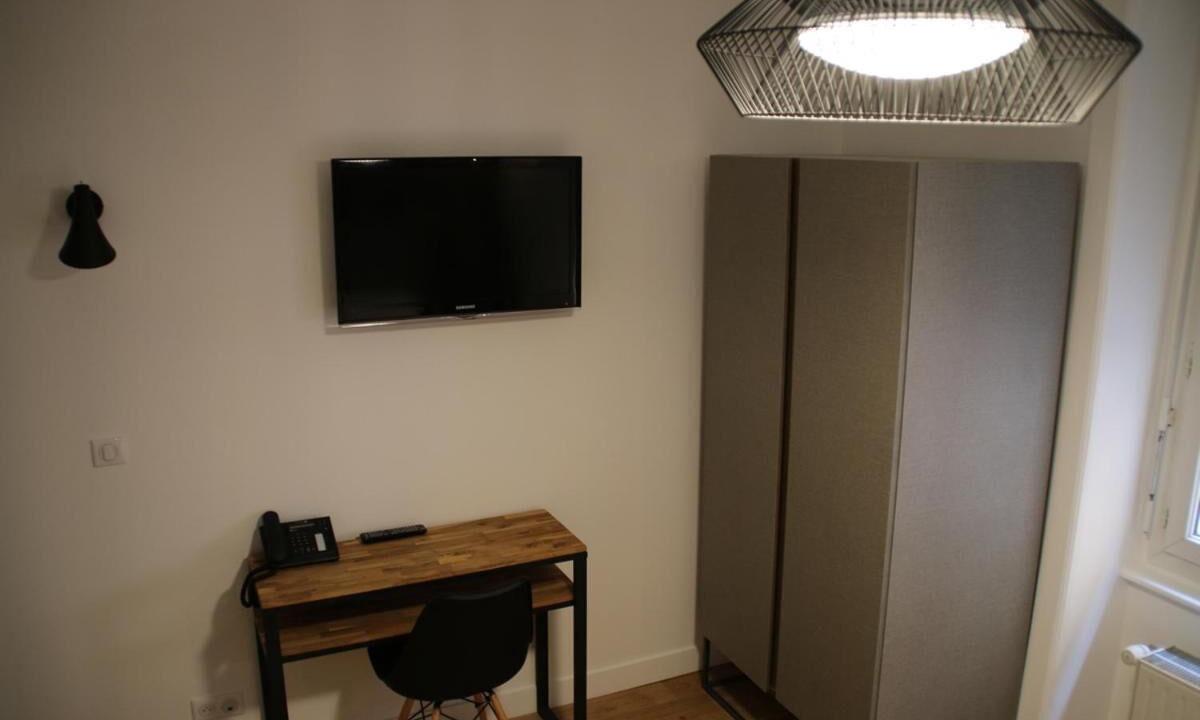 Photo of Bedroom in 1st Arrondissement