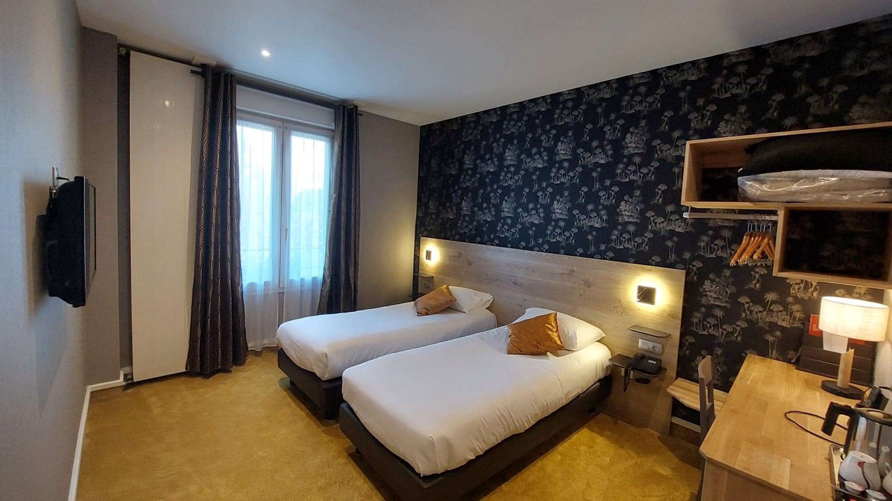 Photo of Bedroom in Troyes