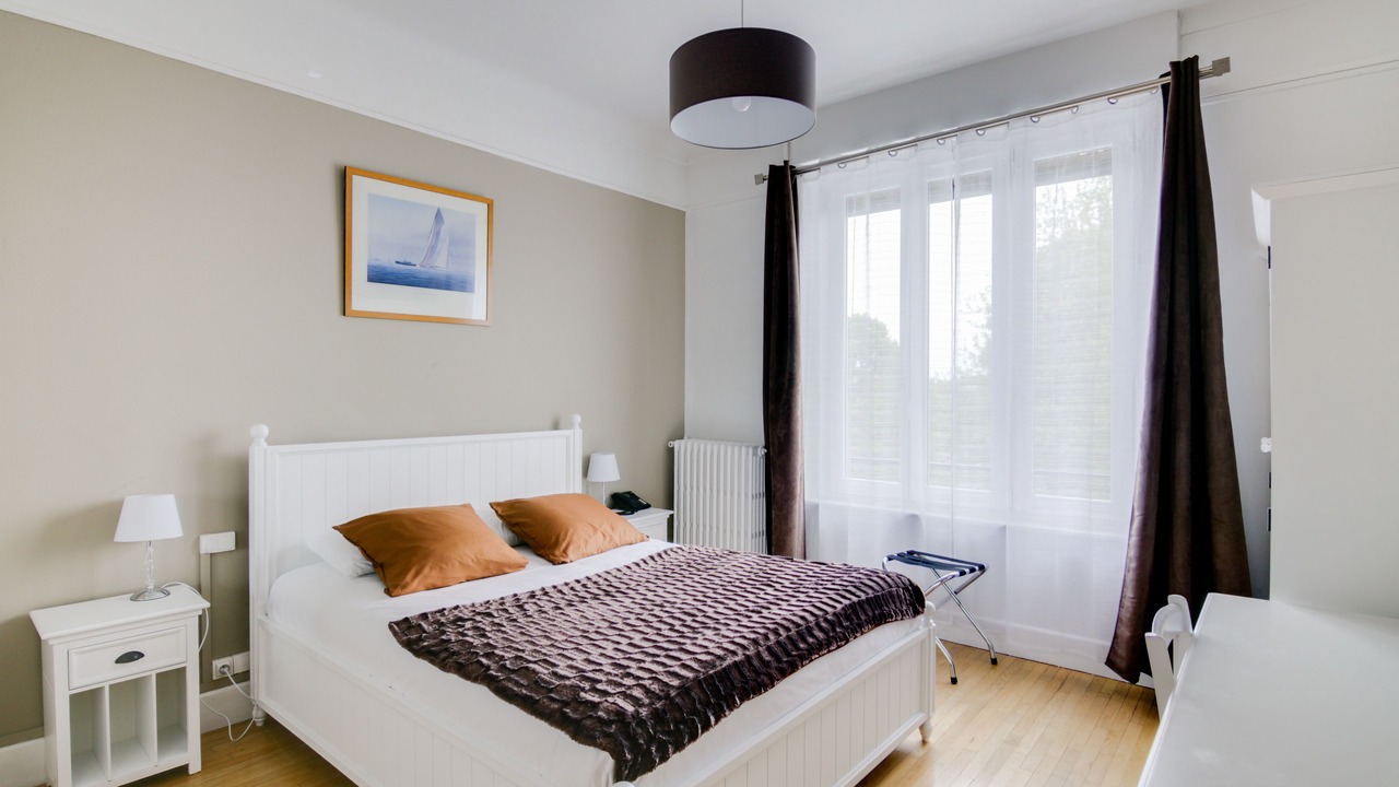 Photo of Bedroom in Troyes