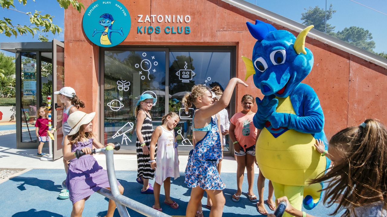 Photo of Others in Zaton